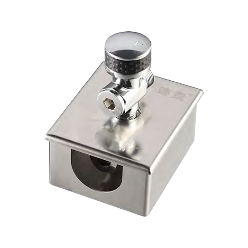 Rustfritt stål utenfor veggbryterboksen for hjemmegassslange